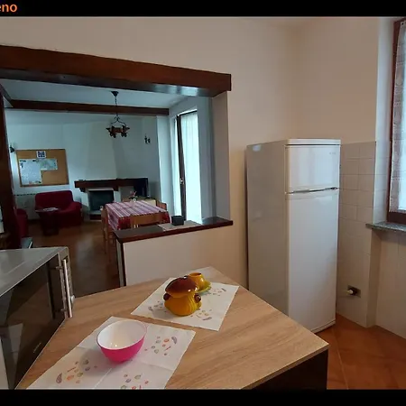 Il Gatto Ombrellaio - Gateway To Stresa, Maggiore And Mountains